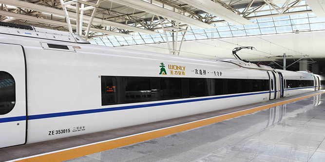 继强势入驻央视后，王力高铁广告投放再夺行业先声